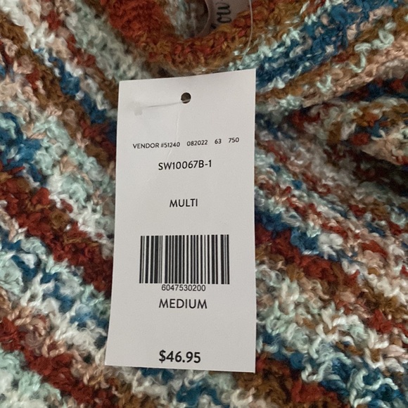 Multi colored sweater (very comfy!!) - Picture 3 of 3